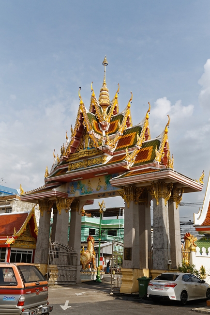Wat Bang Phli Yai Klang-001